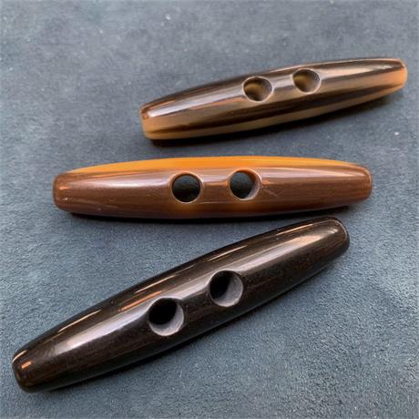 Long Resin Toggle Image 1
