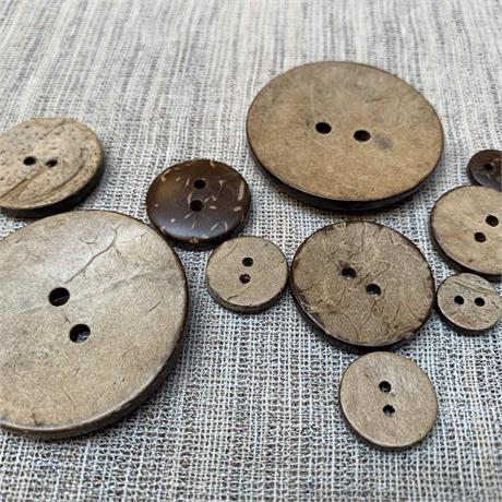 2-Hole Natural Coconut Button Image 1