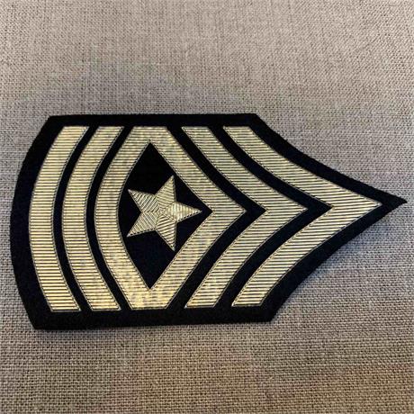 Metallic Fusible Stripe Motif Image 1