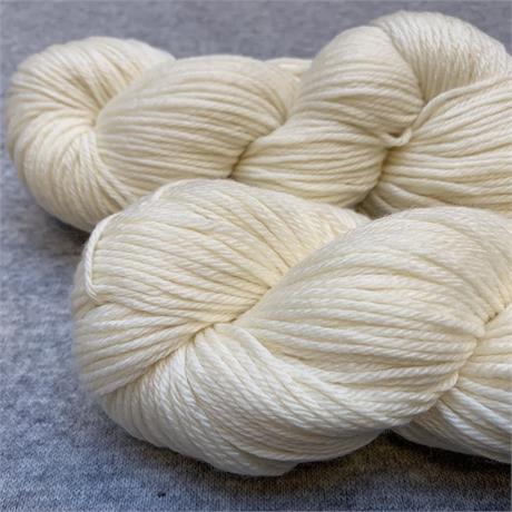 Superwash Merino DK  Image 1