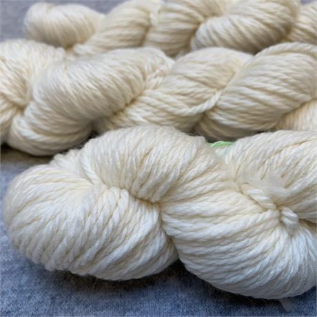 Superwash Merino Ultra Chunky Image 1