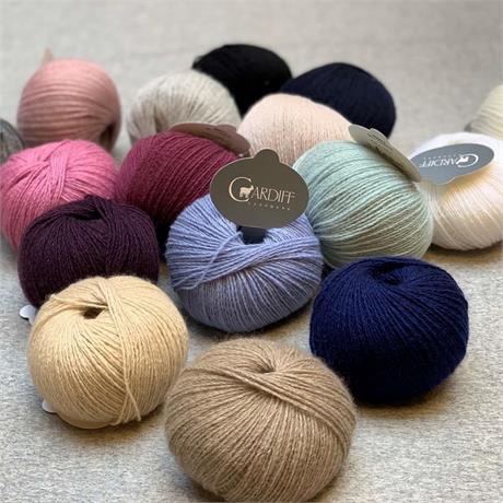 Cardiff 100% Cashmere Small Image 1