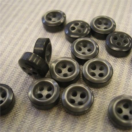 PLASTIC BUTTON 10MM Image 1