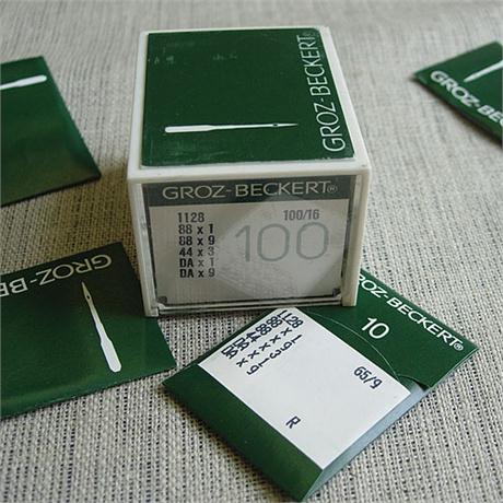 Size 90/14 Industrial Machine Needles 88x1 Image 1