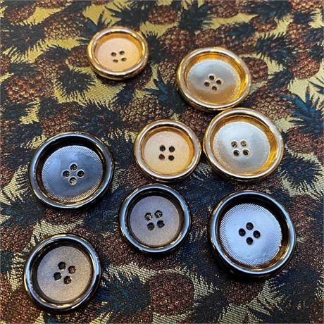 4-Hole Metal Button Image 1