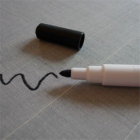 Prym Permanent Marker Pen Image 1