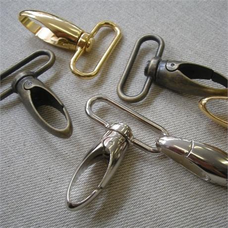 Swivel Fastener Image 1
