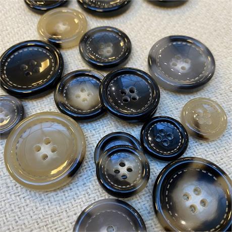 4-Hole Coat Button Image 1