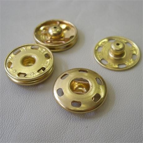 Prym 21mm Gold Press Snap Fasteners Image 1