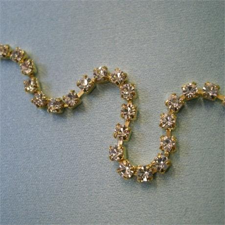 Czech Crystal MC Chaton Chian SS8.5 Image 1