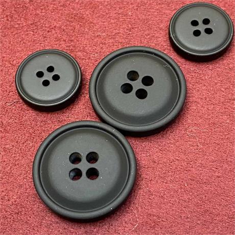 4-Hole Rubber Coated Resin Button Image 1