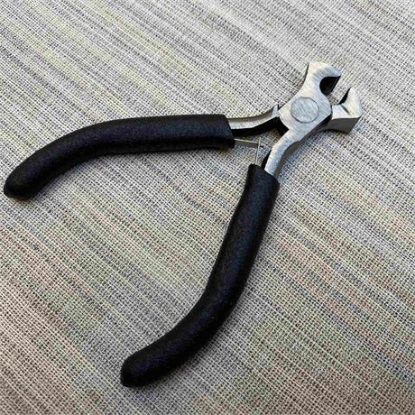 End Cutter Image 1