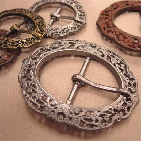 Decorative Buckle 30mm Image 1