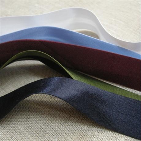 20mm Satin Bias Binding Image 1
