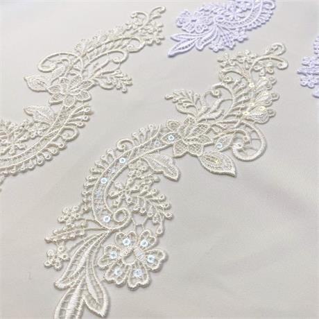 Sequin Guipure Motifs - Pairs Image 1