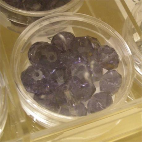 Pracht Glass Beads - Jet Image 1