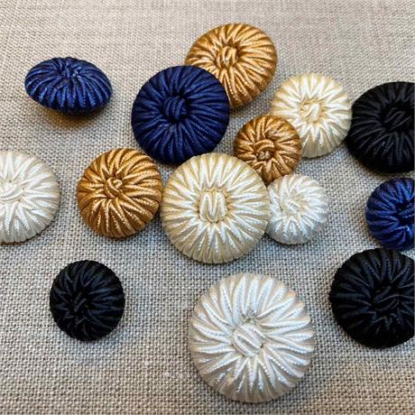 Passementerie Button Image 1