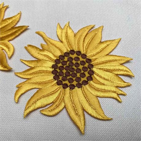 Sunflower Motif Image 1