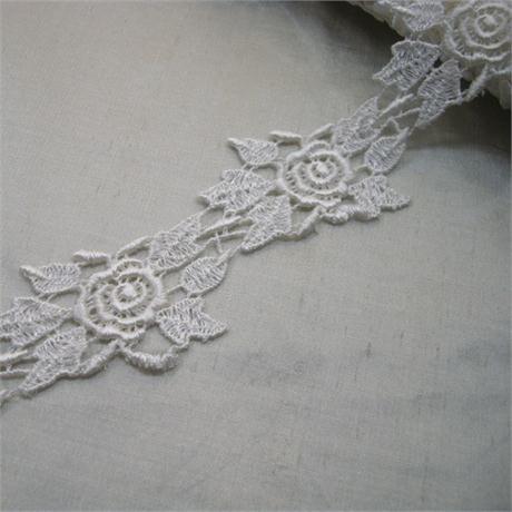 Ivory Cotton Rose Guipure Trim 45mm Image 1
