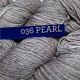 Malabrigo Dos Tierras Thumbnail Image 5