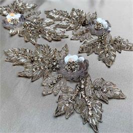 White Holly Bridal Motif Thumbnail Image 1