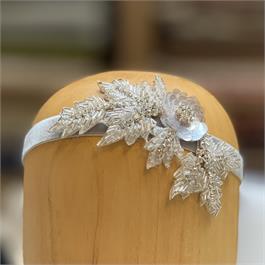 White Holly Bridal Motif Thumbnail Image 0
