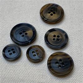 4-Hole Recycled Horn and Polyester Button Thumbnail Image 1
