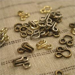 Iron Hooks and Eyes Thumbnail Image 0