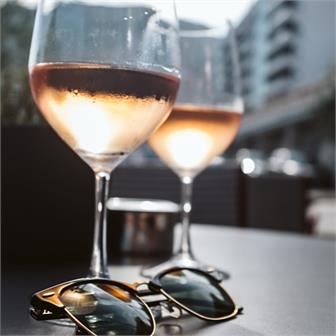 La Vie En Rose 6 bottle pack thumbnail
