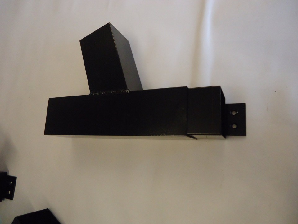 75mmx75mm Anti Climb Aluminium Downpipe 92.5 degree Y Junction by