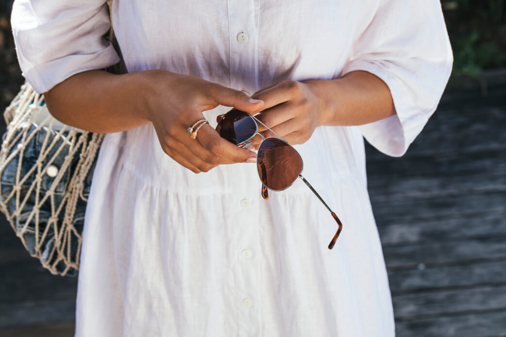 Cristina holding ROXY SUN RX 17