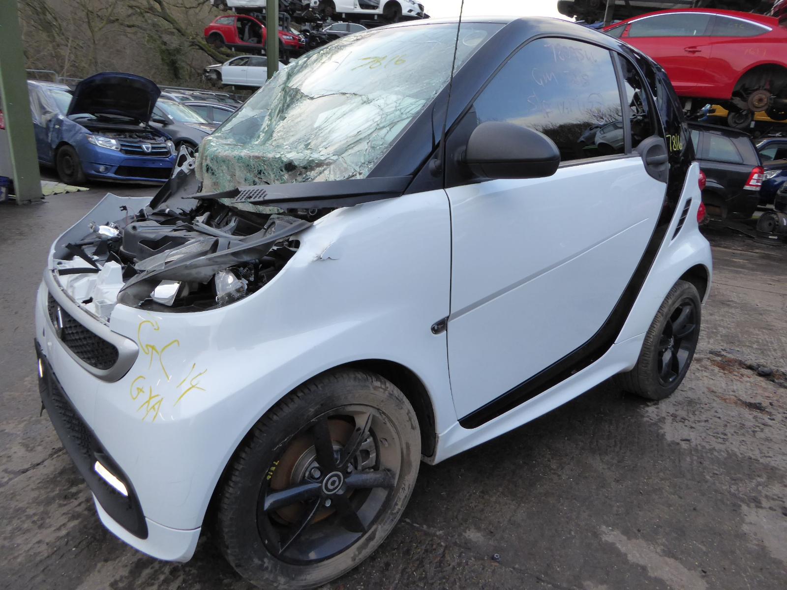 Image for a SMART FORTWO; SMARTCAR 2014 2 Door Coupe