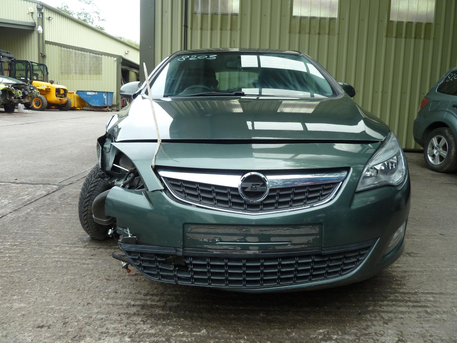 Image for a VAUXHALL ASTRA 2011 5 Door Hatchback