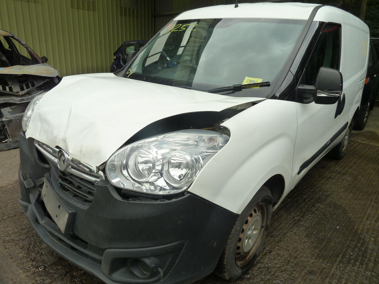 Image for a VAUXHALL COMBO 2015 Unknown Van