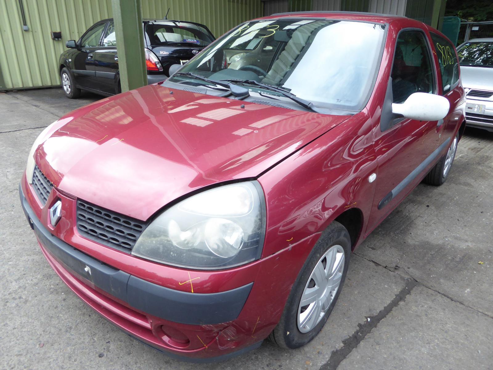 Image for a RENAULT CLIO 2003 3 Door Hatchback