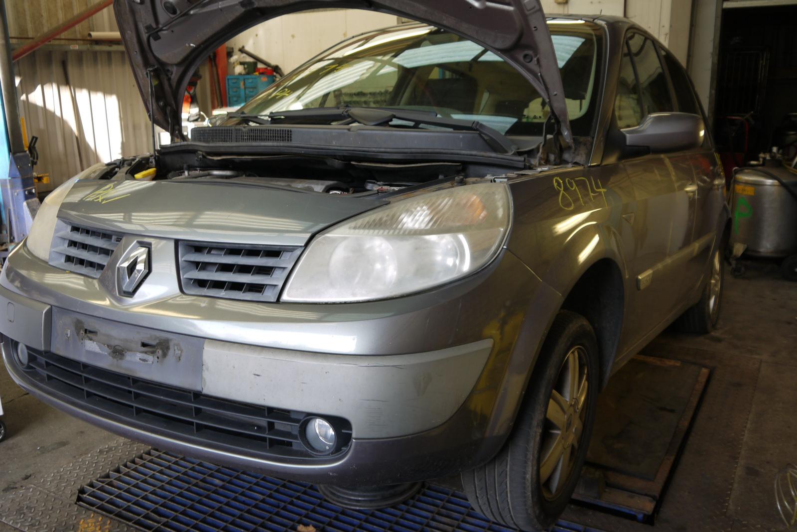 Image for a RENAULT SCENIC 2005 5 Door BODYSTYLE.MPV