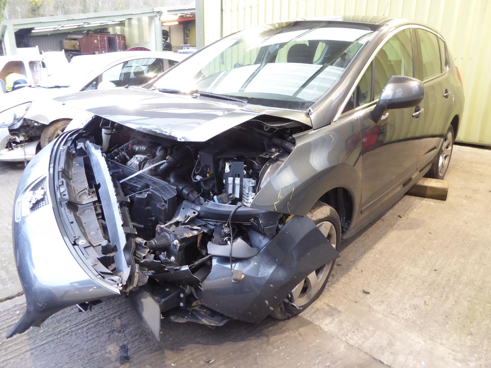 Image for a PEUGEOT 3008 2012 5 Door Hatchback