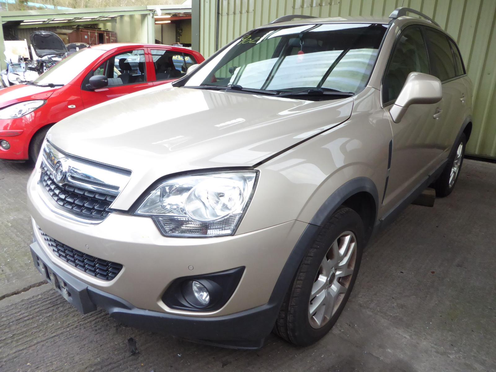 Image for a VAUXHALL ANTARA 2012 5 Door Hatchback