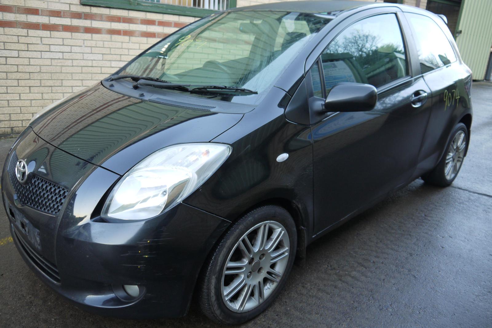 Image for a TOYOTA YARIS 2008 3 Door Hatchback