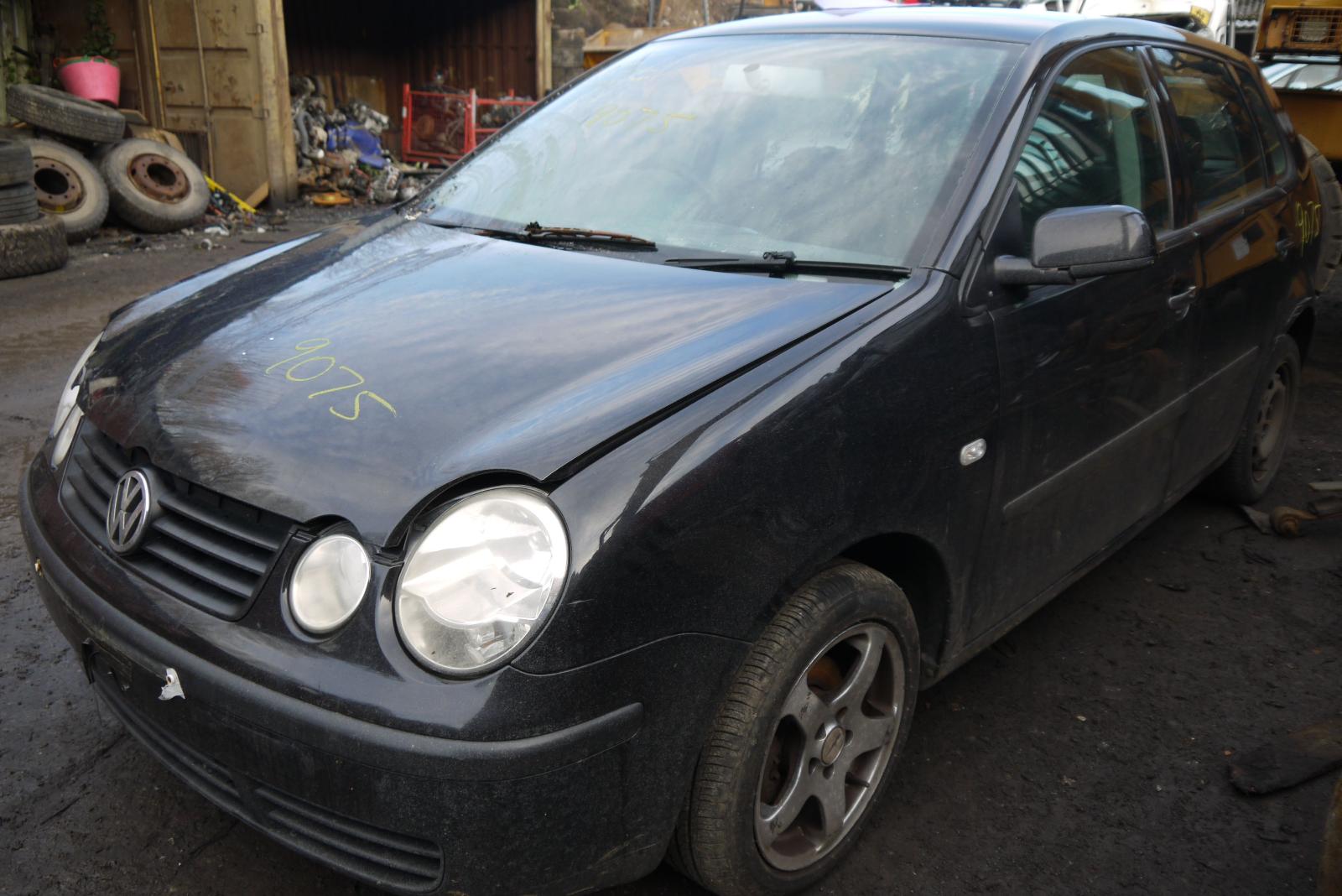 Image for a VOLKSWAGEN POLO 2003 5 Door Hatchback