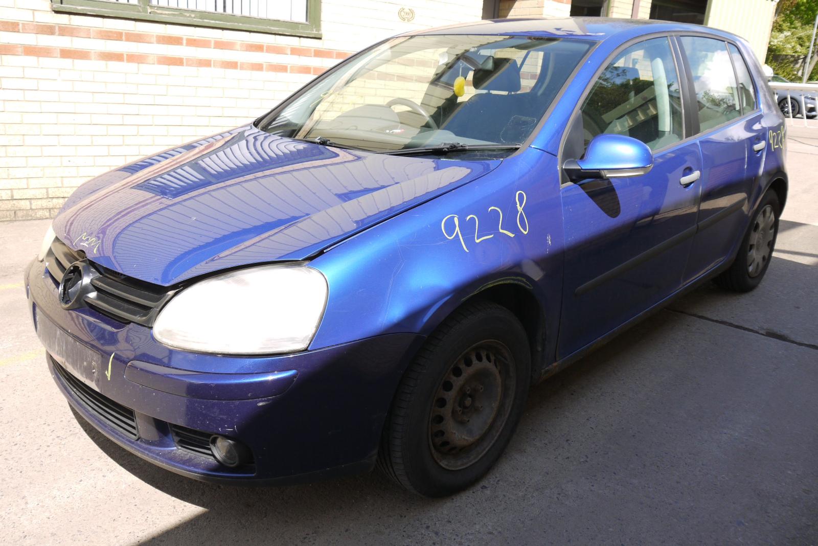 Image for a VOLKSWAGEN GOLF 2005 5 Door Hatchback