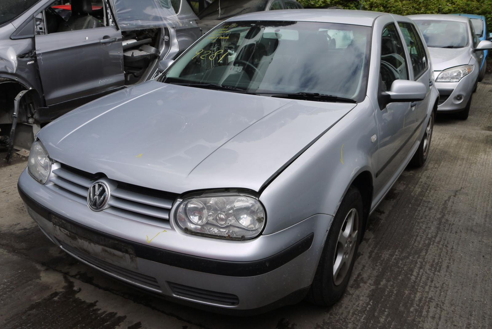 Image for a VOLKSWAGEN GOLF 2002 5 Door Hatchback