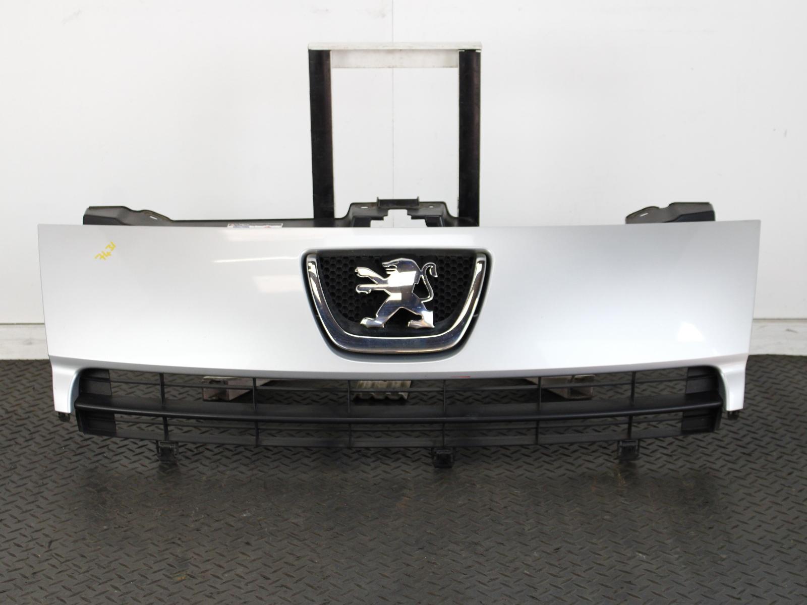 Peugeot Expert 2007 to 2012 Ft Bumper Black