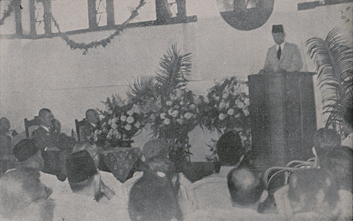 Sukarno speech during an inauguration ceremony, together with Japanese officials, at the Gedung Poetra. Source: Panji Poestaka No. 15, 29 April 1943, Year XXI