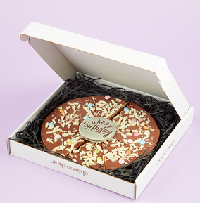 Choc On Choc Npp White/Dark/Red Chocolate Happy Birthday Pizza