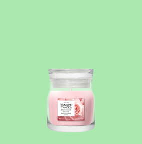 Yankee Candle Npp Yankee Candle Fresh Cut Roses Small Candle