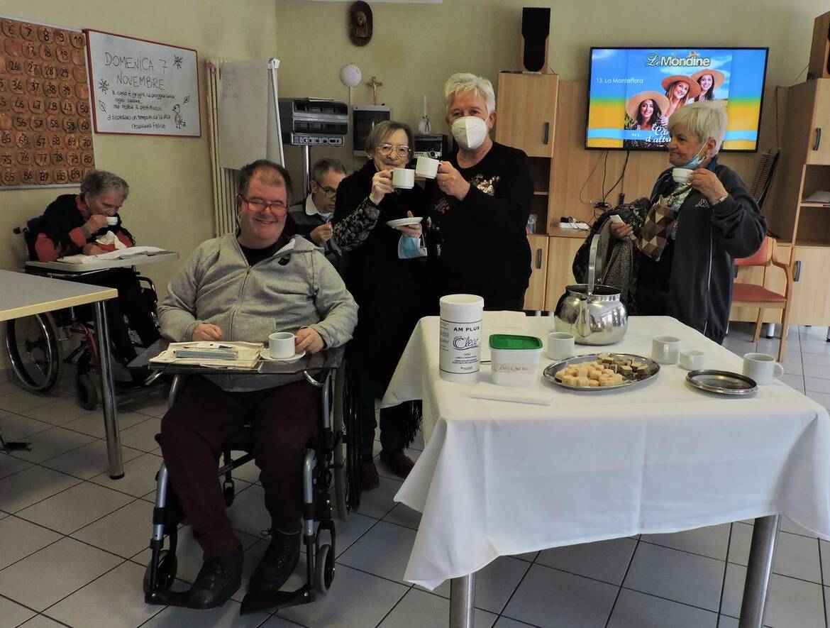 Immagine: CAFFE' CON LA PRESIDENTE MARISA