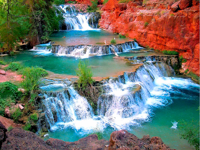Immagine: Le cascate Beaver in Havasu Canyon nella Riserva Indiana Havasupai in Arizona