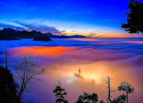 Immagine: Nuvole basse presso Fussen in Baviera