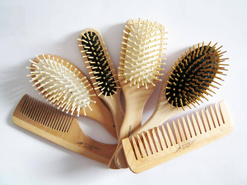 Immagine: Servizio parrucchiera e pedicure